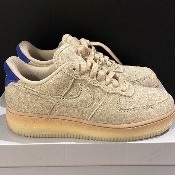 Women’s Air Force 1 ‘07 LX, size 8 - Picture 5 of 8